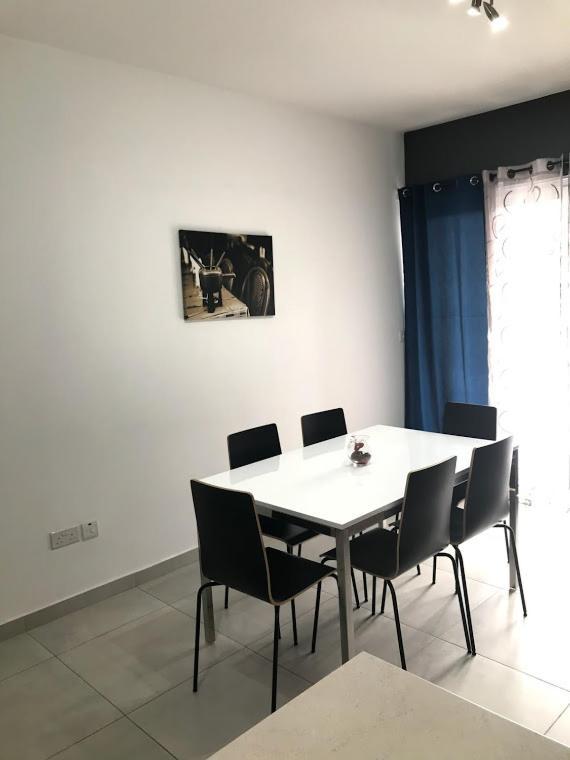 Luqa Apartment - 5 Mins From Airport Екстер'єр фото